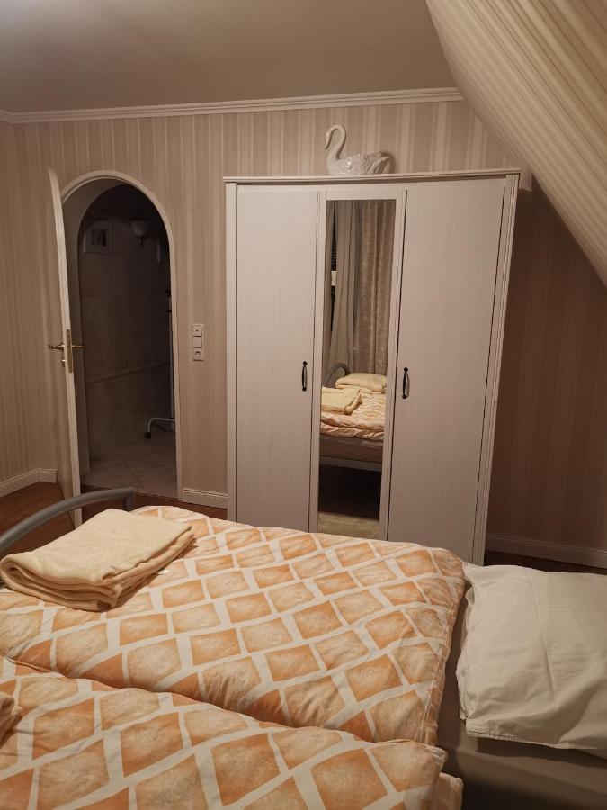 Duesseldorf Messe -Apartment Milan Екстер'єр фото